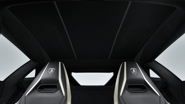 Interior 9
