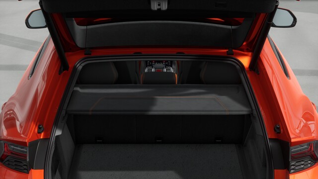 Interior 9