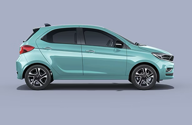 Exterior 5