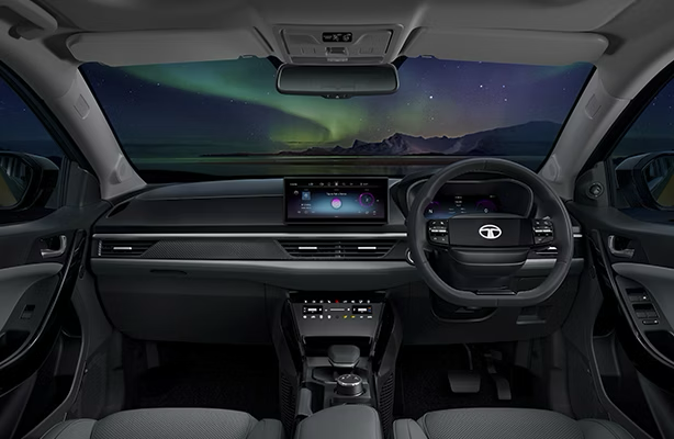 Interior 4