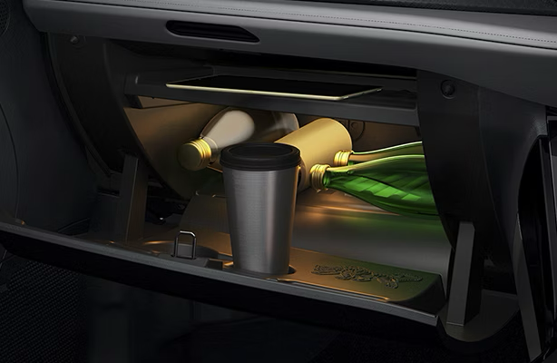 Interior 13