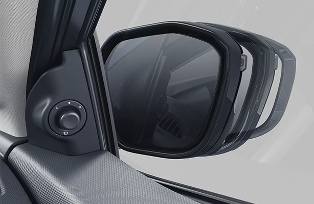 Interior 10