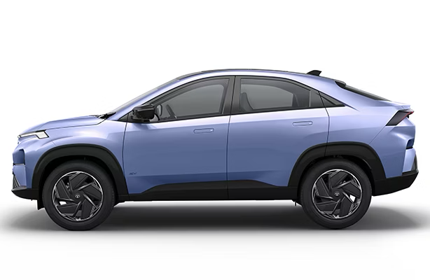 Exterior 6