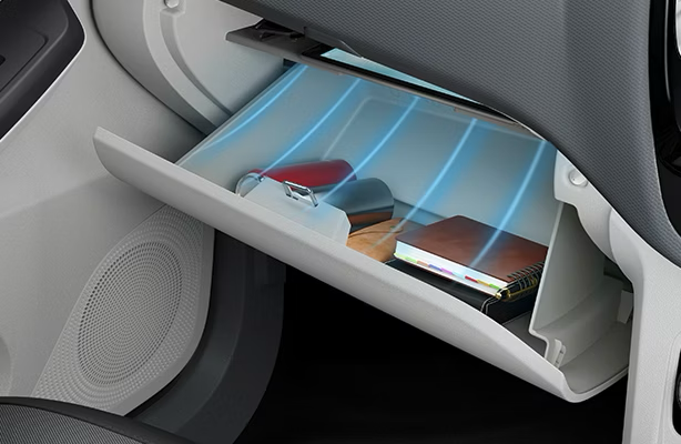 Interior 6