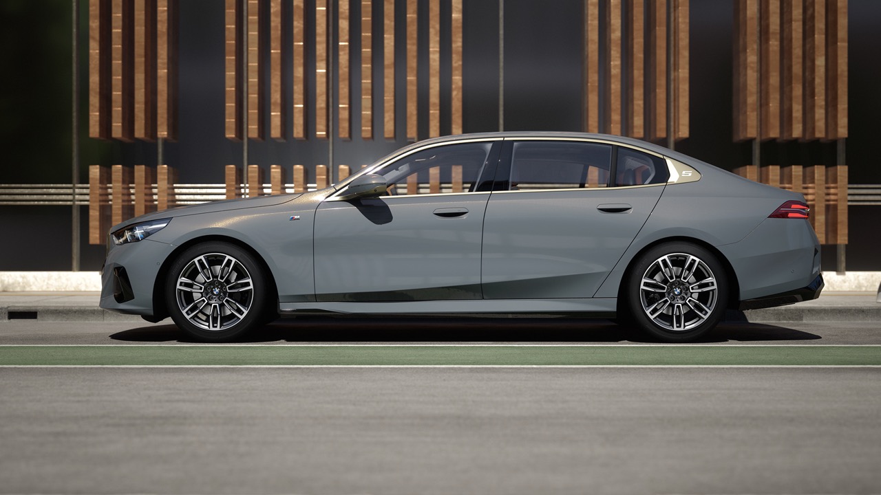 Exterior 6