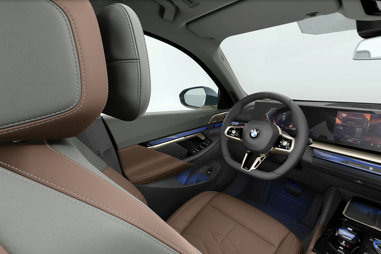 Interior 3