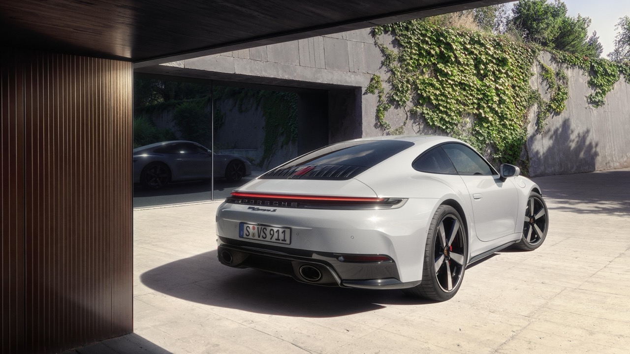Exterior 13