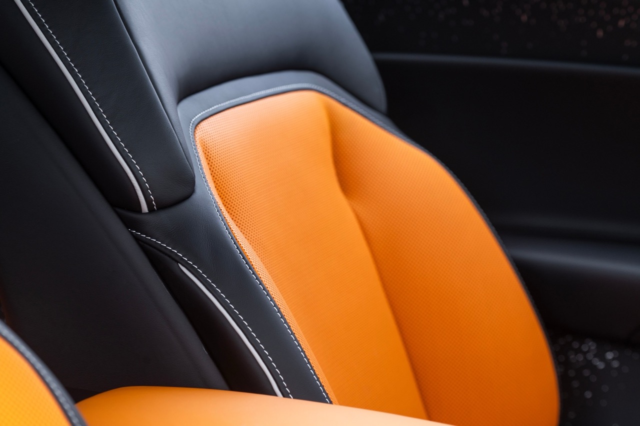 Interior 7