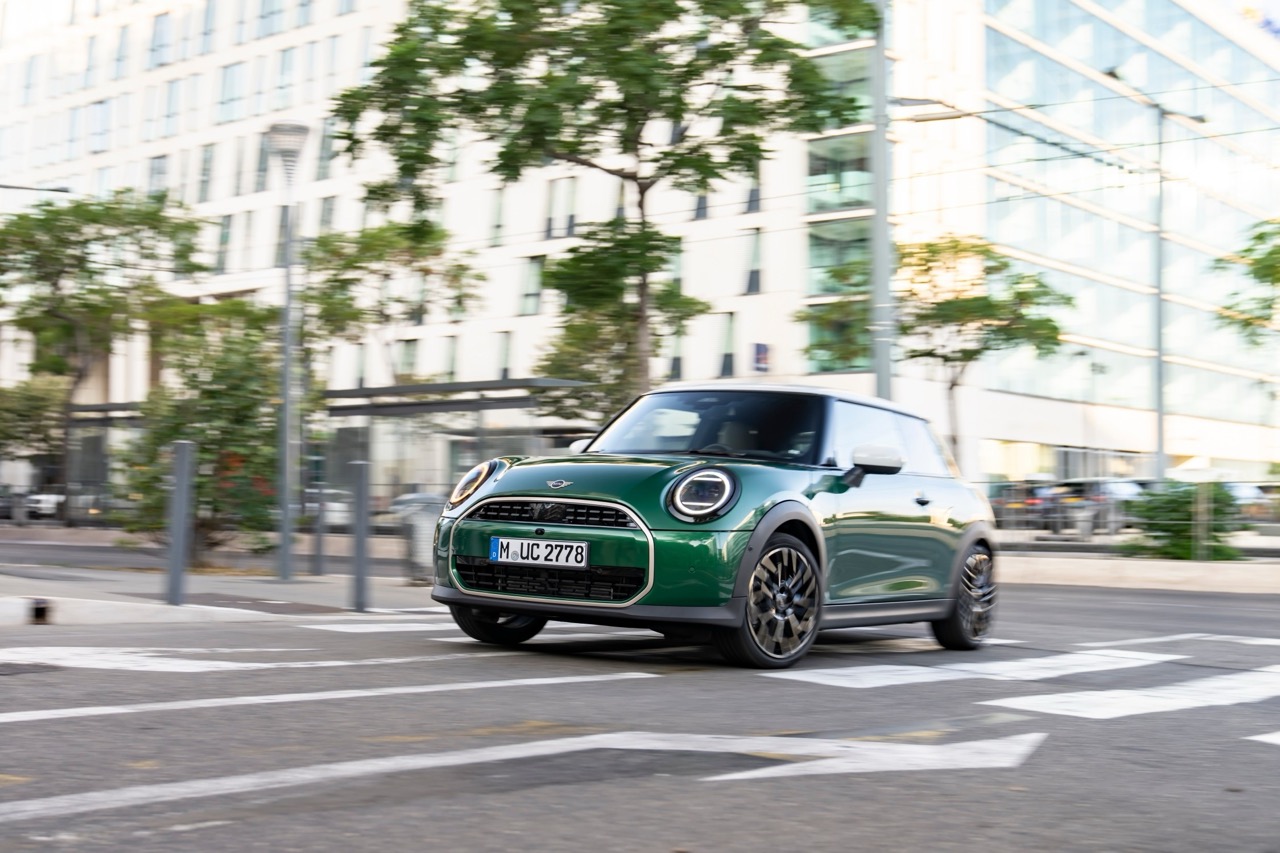 Exterior 10