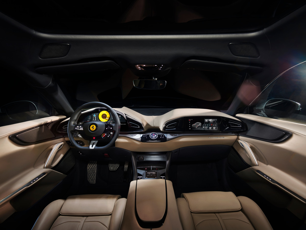 Interior 2