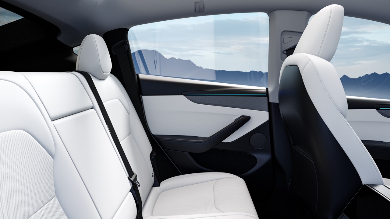 Interior 5