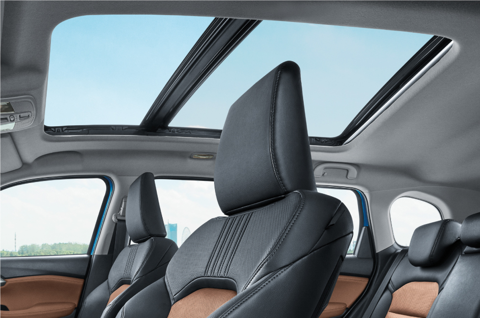 Interior 6