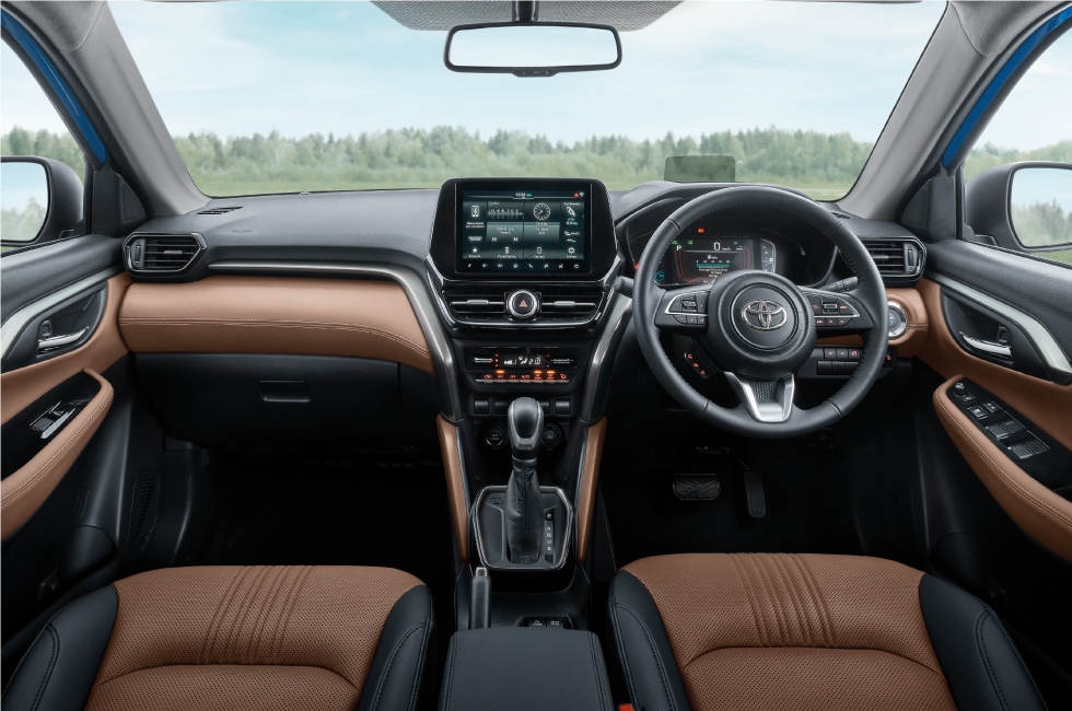 Interior 15